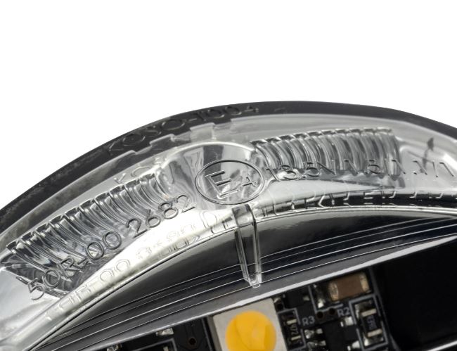 Feu arrière RIZOMA pour Vespa GTS/GTS Super/GTV/GT, noir