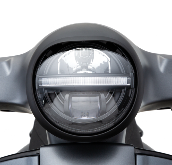 Phare "Black Edition" LED pour Vespa GTS/GTS Super/GT/GT L 125-300ccm ('03-'18)