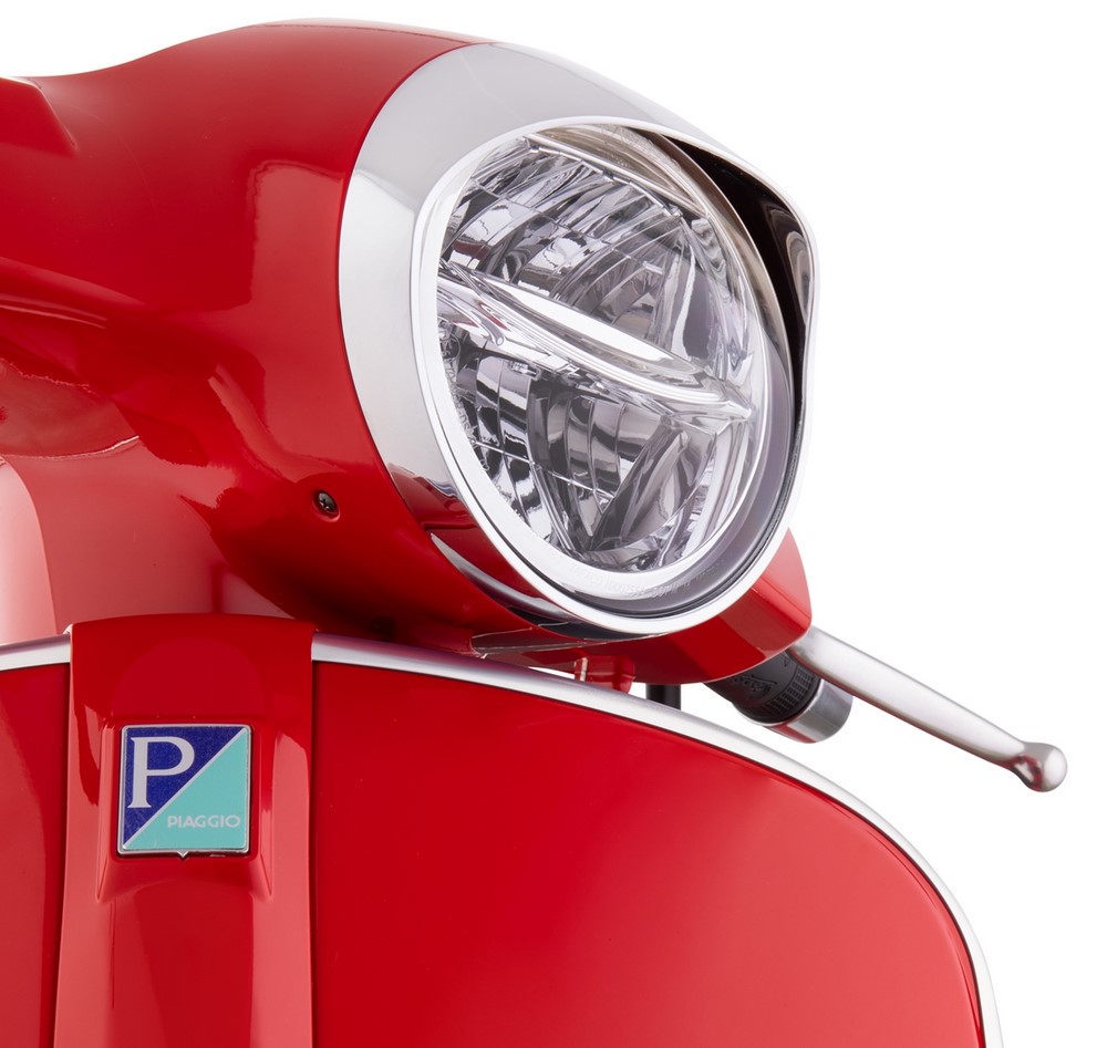 Anneau de lampe pour Vespa GTS/GTS Super HPE 125/300 ('19-), chrome