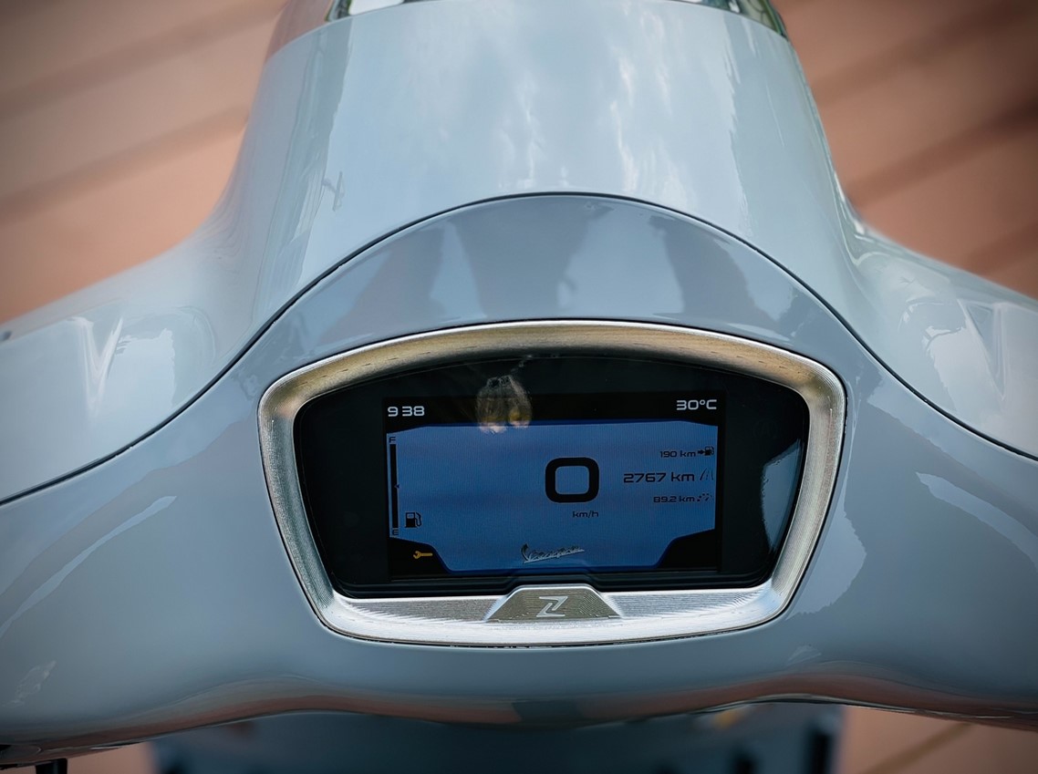 Anneau décoratif tachymètre pour Vespa GTS Supertech HPE 125/300 ('19-), argenté