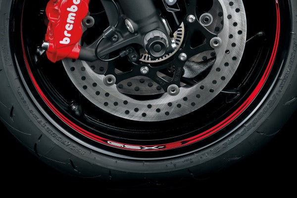 Décor de fond de jante rouge pour Suzuki GSX-S 1000 GX (24-) Original