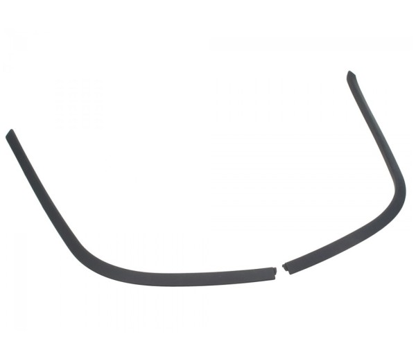 Protège-arête inférieur, noir, pour Vespa Primavera / Sprint 50-150 (à partir de 2013-)