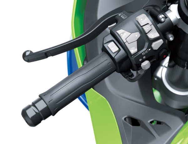 Poignées chauffantes pour ZX-10 R Ninja /RR (26-) Original Kawasaki