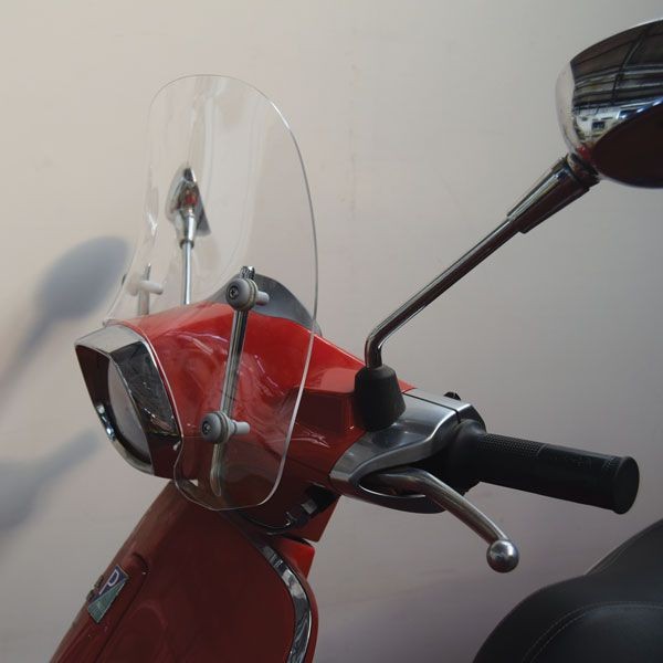 Pare-brise type original clair pour Vespa Sprint - Isotta