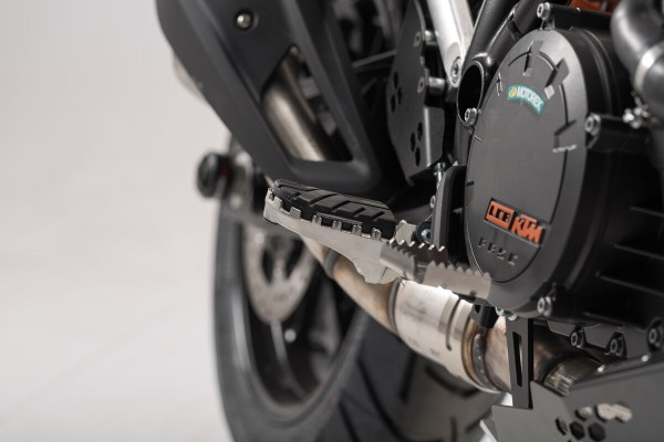 SW-Motech Repose-pieds réglables ION, acier inoxydable, pour KTM 890 Adventure /R - SW Motech