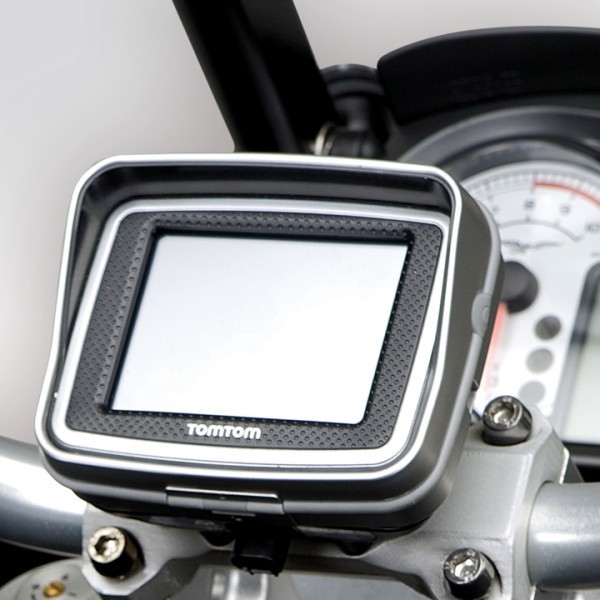 Moto Guzzi Stelvio support système de navigation Tom Tom Rider II