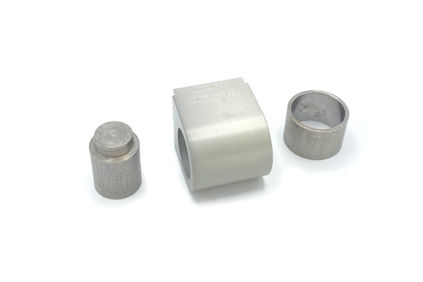alpha Technik Tieferlegungssatz 30mm Honda CB650F/FA; Typ RC75; Modelljahr 2014-