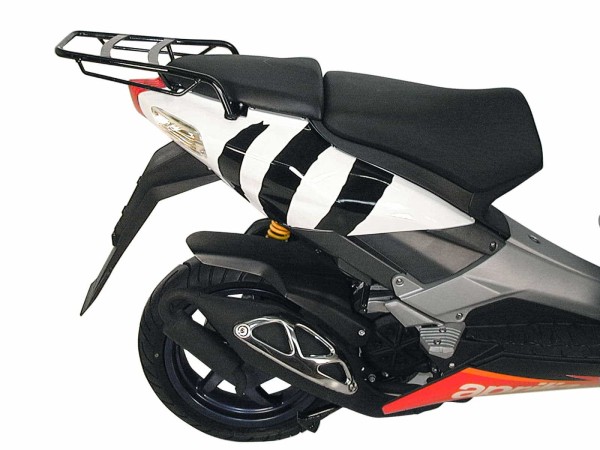 Porte-bagages tubulaire noir pour Aprilia SR 50. WWW (97-04) Hepco & Becker
